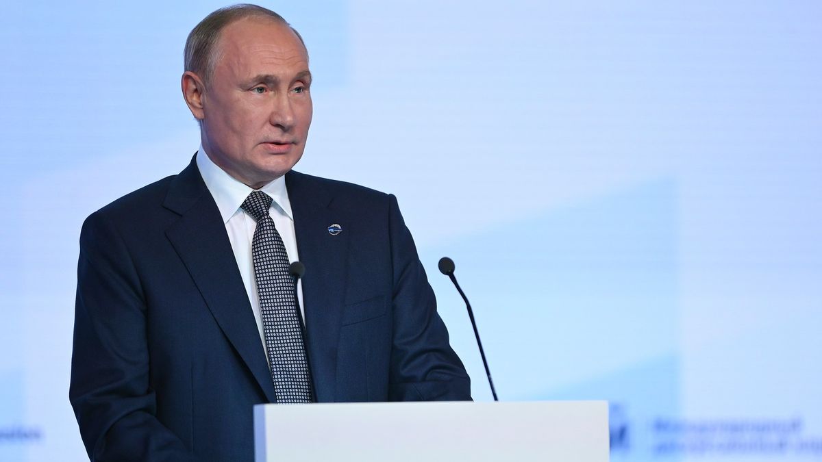 Putin brojí proti NATO: Podvedli nás s Německem, teď je na řadě Ukrajina